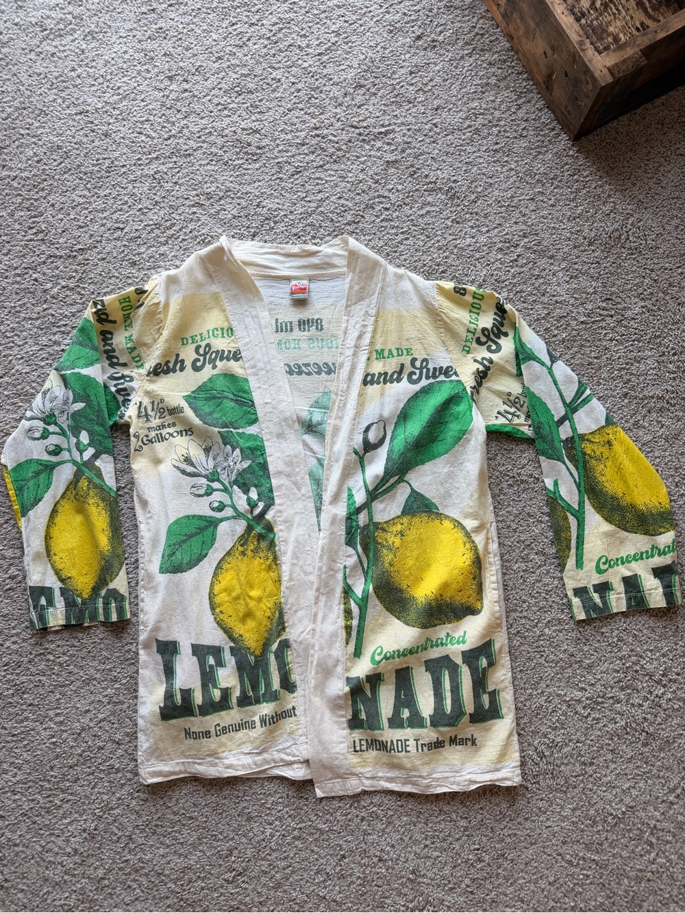 Vintage Lemon Graphic Top - White & Yellow